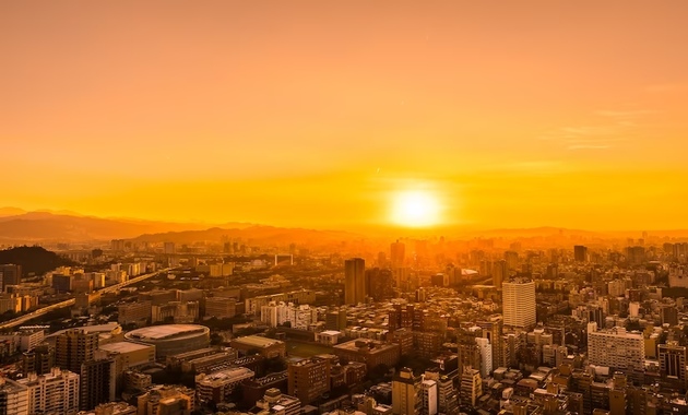 view of sunset in dubai