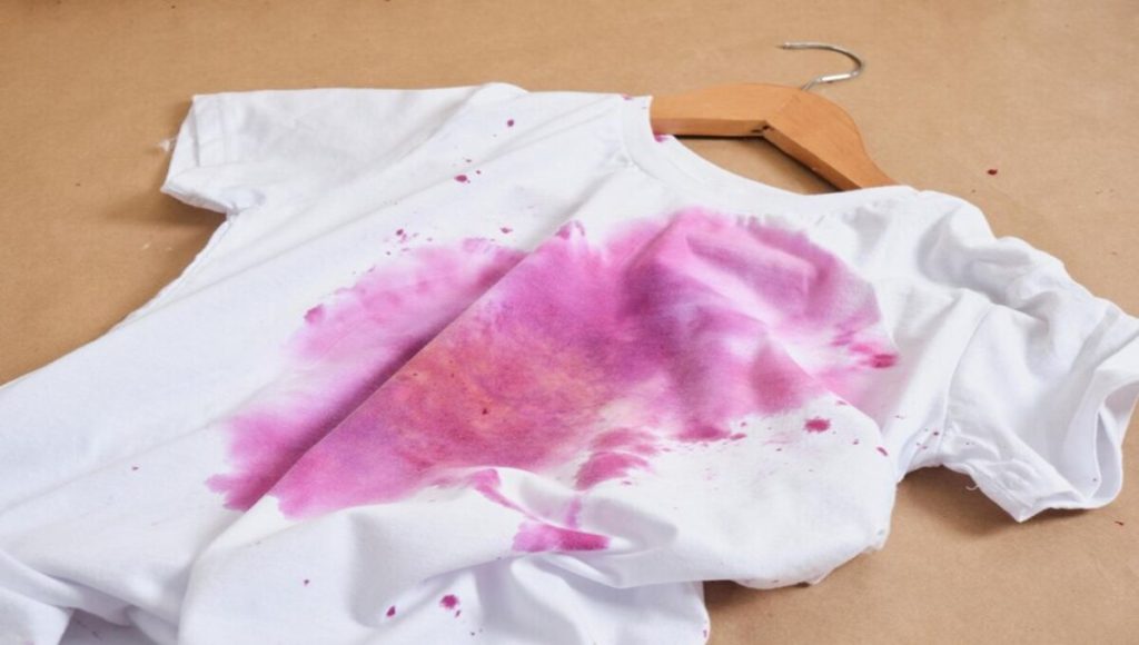 How to Remove Color Transfer Stains from Clothes